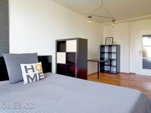 Pronájem bytu 1+1, Praha - Bubeneč, Terronská, 42 m2