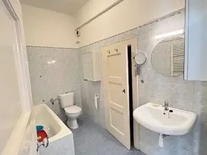 Pronájem bytu 2+1, Praha - Smíchov, U Mrázovky, 60 m2