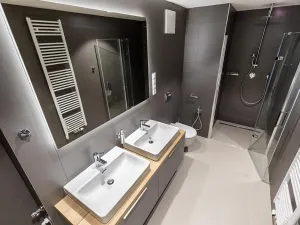 Prodej kanceláře, Praha - Žižkov, Seifertova, 67 m2