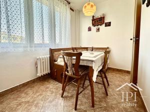 Pronájem bytu 2+1, Praha - Hostivař, Tenisová, 56 m2