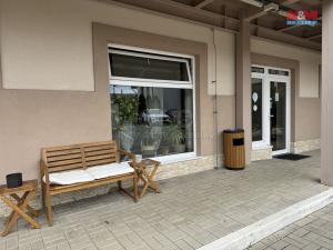 Pronájem obchodního prostoru, Mnichovice, Masarykovo náměstí, 48 m2