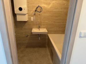 Prodej bytu 3+kk, Praha - Zličín, 69 m2