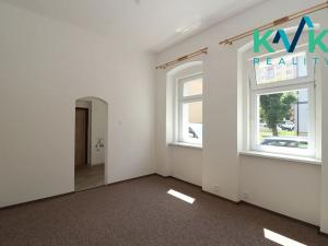 Prodej bytu 1+1, Karlovy Vary, Závodu míru, 29 m2