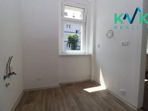 Prodej bytu 1+1, Karlovy Vary, Závodu míru, 29 m2