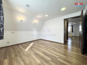 Prodej rodinného domu, Karlovy Vary - Stará Role, Horní, 120 m2