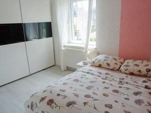 Pronájem bytu 2+1, Děčín, Na Stráni, 52 m2