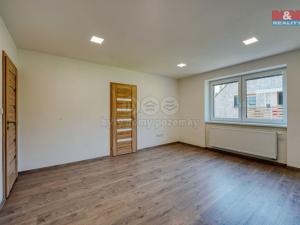 Pronájem bytu 2+1, Hořovice, Pod Nádražím, 70 m2