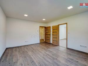 Pronájem bytu 2+1, Hořovice, Pod Nádražím, 70 m2