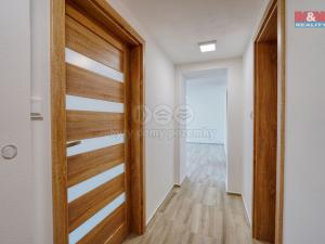 Pronájem bytu 2+1, Hořovice, Pod Nádražím, 65 m2