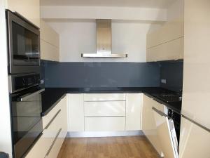 Pronájem bytu 2+kk, Praha - Pitkovice, Chorošová, 61 m2