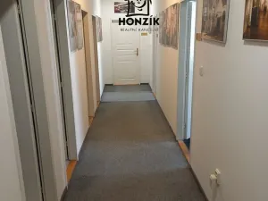 Pronájem kanceláře, Praha - Nové Město, Zlatnická, 60 m2