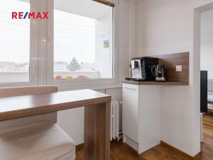 Pronájem bytu 3+1, Praha - Strašnice, Pod strání, 66 m2