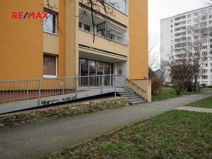 Pronájem bytu 3+1, Praha - Strašnice, Pod strání, 66 m2