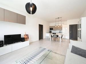 Pronájem bytu 2+kk, Praha - Karlín, U Mlýnského kanálu, 67 m2
