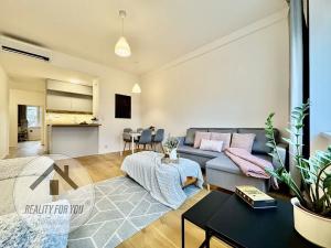Pronájem bytu 2+kk, Praha - Libeň, U Balabenky, 62 m2