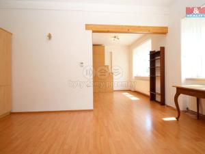 Pronájem bytu 1+1, Hradec Králové, Bidlova, 45 m2