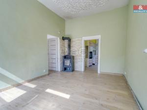 Prodej bytu 2+1, Karlovy Vary - Drahovice, Prašná, 53 m2