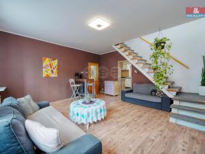 Prodej rodinného domu, Dobřany, Stromořadí, 97 m2