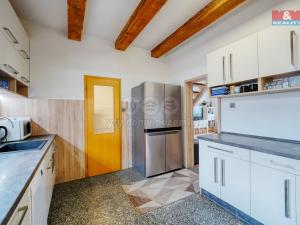 Prodej rodinného domu, Dobřany, Stromořadí, 97 m2