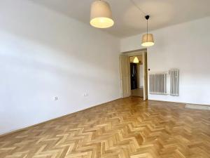 Pronájem bytu 2+1, Praha - Karlín, Urxova, 71 m2