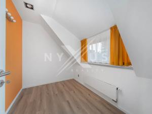 Pronájem rodinného domu, Mukařov, Lesní, 110 m2