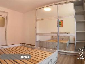 Prodej bytu 3+1, České Budějovice, Bachmačská, 62 m2