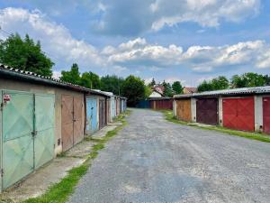 Pronájem garáže, Lovosice, U Výtopny, 18 m2