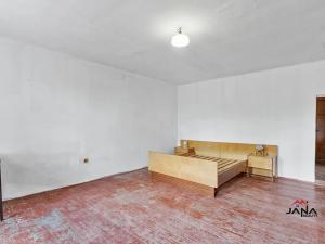 Prodej rodinného domu, Dubnice, 205 m2