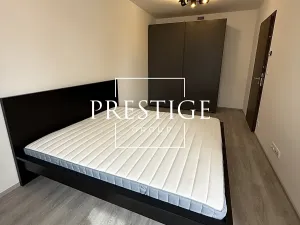 Pronájem bytu 2+kk, Praha - Vysočany, Poděbradská, 60 m2
