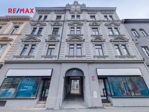 Pronájem bytu 3+1, Praha - Libeň, Sokolovská, 83 m2