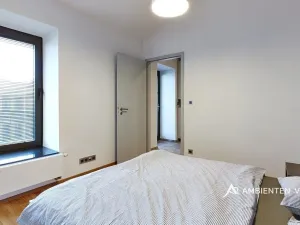 Pronájem bytu 2+kk, Brno, Jakubská, 69 m2