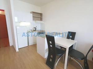 Pronájem bytu 1+kk, Praha - Střížkov, Černého, 30 m2