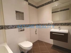 Pronájem bytu 2+kk, Praha - Hloubětín, Nademlejnská, 63 m2