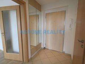 Pronájem bytu 2+kk, Praha - Hloubětín, Nademlejnská, 63 m2
