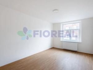 Pronájem atypického bytu, Praha - Strašnice, Na hroudě, 88 m2