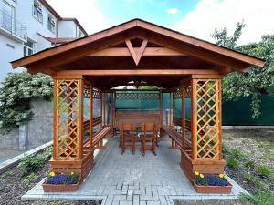 Pronájem atypického bytu, Praha - Strašnice, Na hroudě, 88 m2