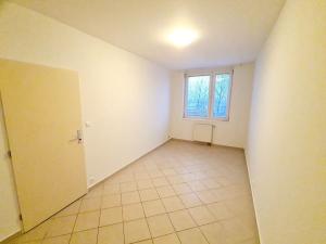 Pronájem bytu 2+kk, Praha - Letňany, Terezínská, 50 m2