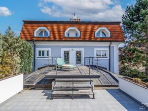 Prodej vily, Praha - Troja, Trojská, 331 m2