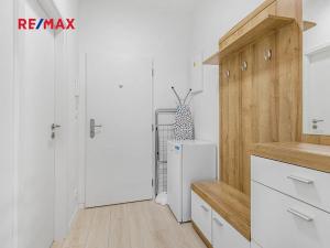 Prodej bytu 1+kk, Praha - Vysočany, Poděbradská, 23 m2