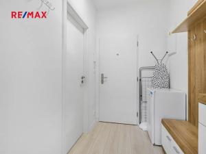 Prodej bytu 1+kk, Praha - Vysočany, Poděbradská, 23 m2