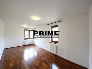 Pronájem vily, Praha - Nebušice, Spojová, 410 m2