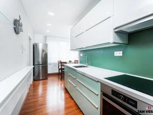 Prodej bytu 3+1, Praha - Liboc, Pavlovská, 60 m2