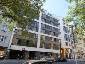 Pronájem bytu 1+kk, Praha - Karlín, Sokolovská, 35 m2