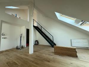 Prodej bytu 2+kk, Praha, Střížkovská, 96 m2