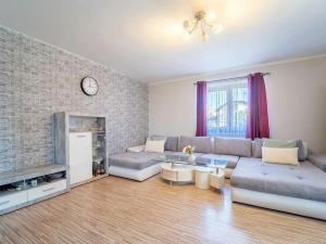 Prodej rodinného domu, Kněžmost, Nádražní, 126 m2