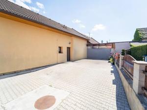 Prodej rodinného domu, Kněžmost, Nádražní, 126 m2