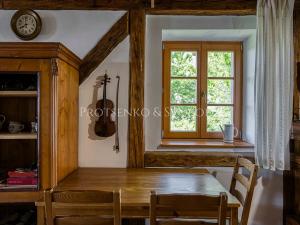 Prodej rodinného domu, Vlachovo Březí, 404 m2