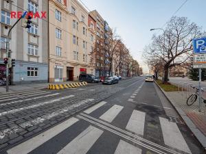 Pronájem bytu 1+kk, Praha - Holešovice, Ortenovo náměstí, 50 m2
