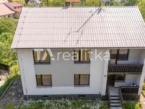 Prodej rodinného domu, Ženklava, 360 m2