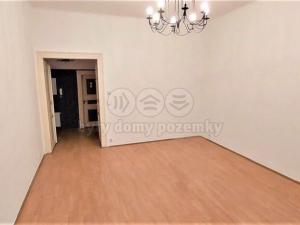 Pronájem bytu 1+1, Praha, Na bělidle, 55 m2